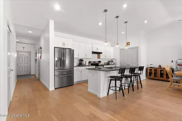 5770 W GUMWOOD CIR, Post Falls, ID 83854