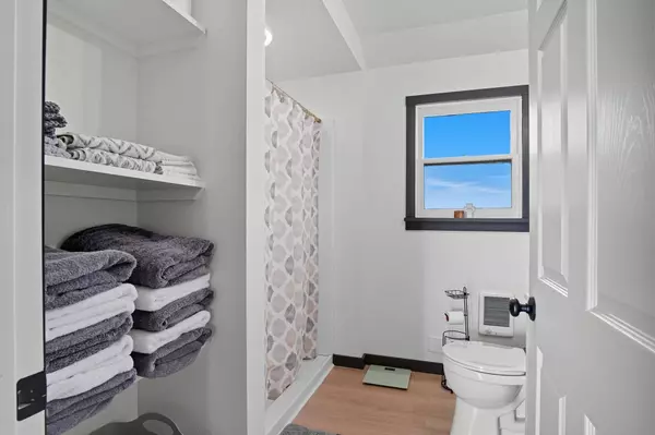 409 Pend Oreille Blvd, Metaline Falls, WA 99153