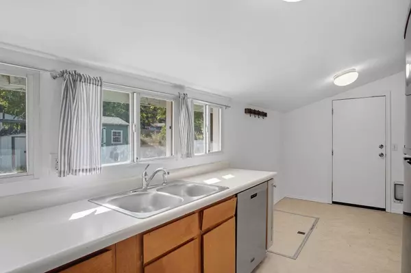 960 E 13th Ave, Spokane, WA 99202