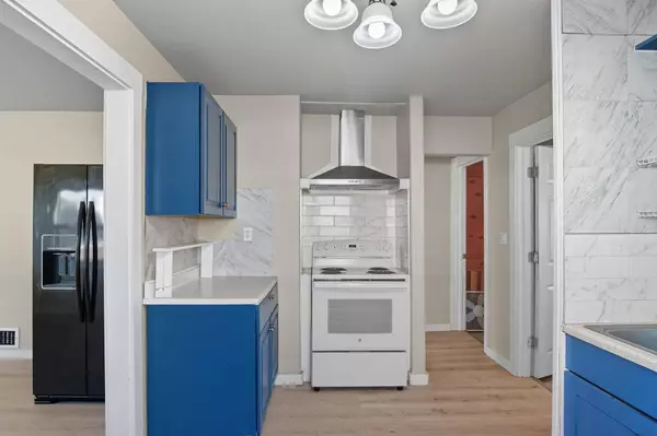 2323 E Rich Ave, Spokane, WA 99207