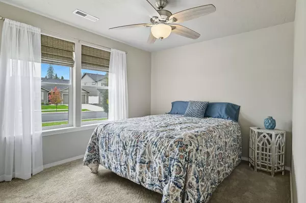 1711 E Mead Ln, Spokane, WA 99218