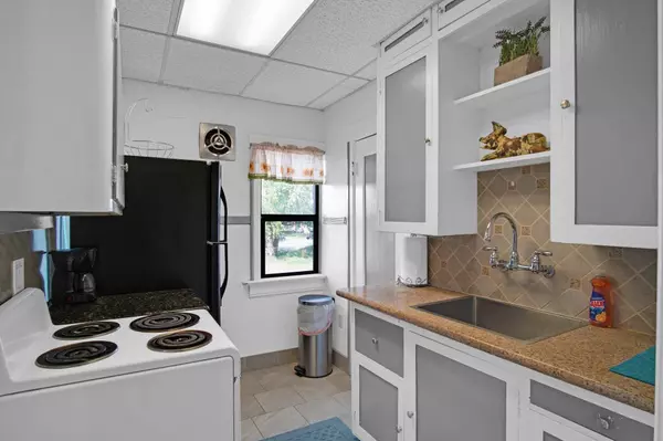 517 S Maple St, Spokane, WA 99204