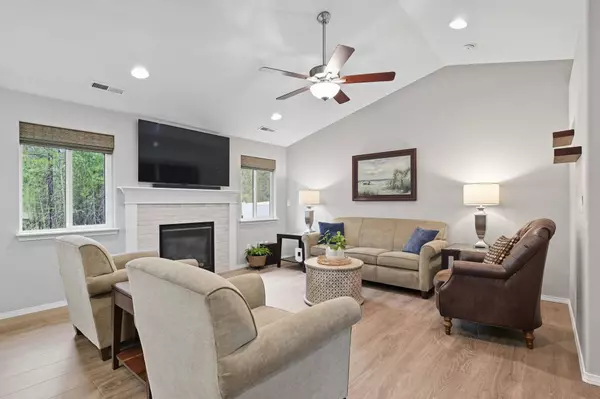 1711 E Mead Ln, Spokane, WA 99218