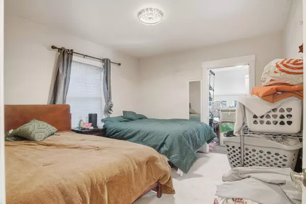 311 W Carlisle Ave, Spokane, WA 99205