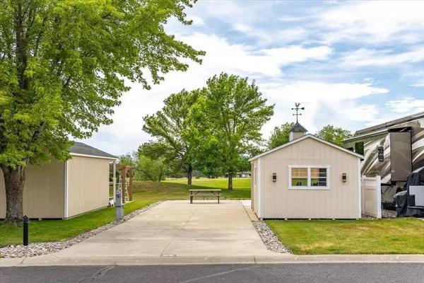 1205 N Country Club Dr ##125, Deer Park, WA 99006