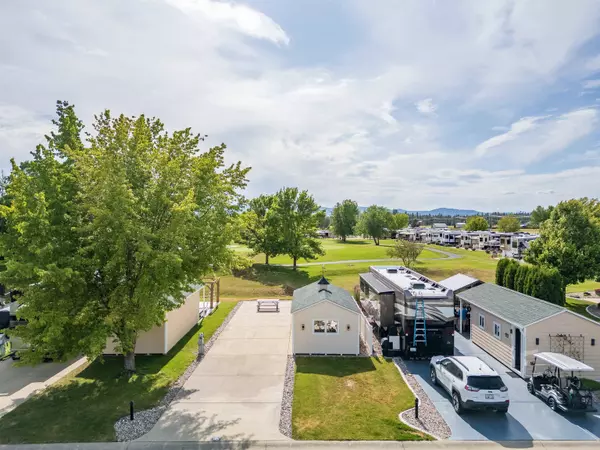 1205 N Country Club Dr ##125, Deer Park, WA 99006