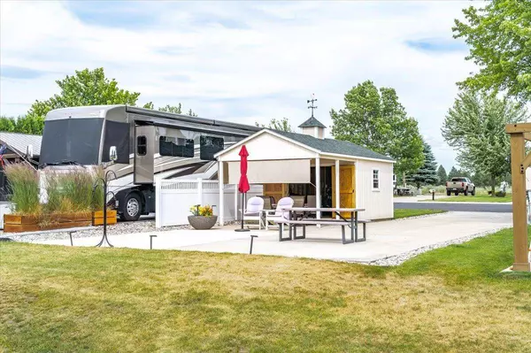 1205 N Country Club Dr ##125, Deer Park, WA 99006