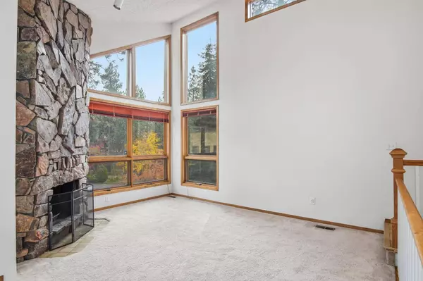 5211 N Elton Rd, Spokane, WA 99212