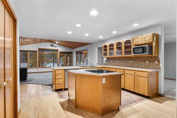 2378 Eagle River WAY, Kettle Falls, WA 99141