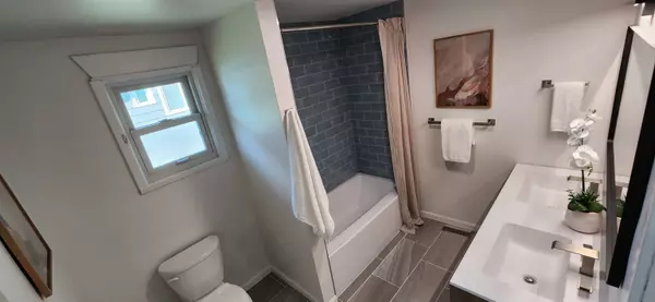 5123 N Madison St, Spokane, WA 99205