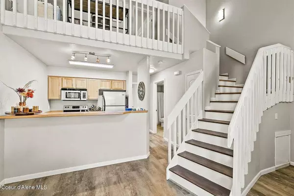 842 N Chase Rd ##203, Post Falls, ID 83854