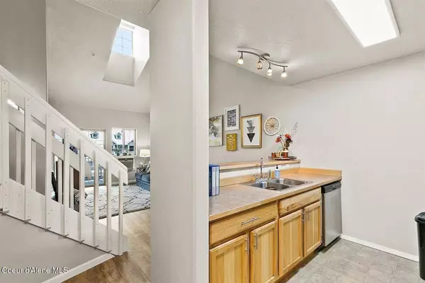 842 N Chase Rd ##203, Post Falls, ID 83854