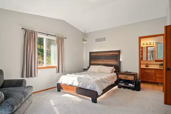 5241 F Hattery-Owens Rd, Deer Park, WA 99006