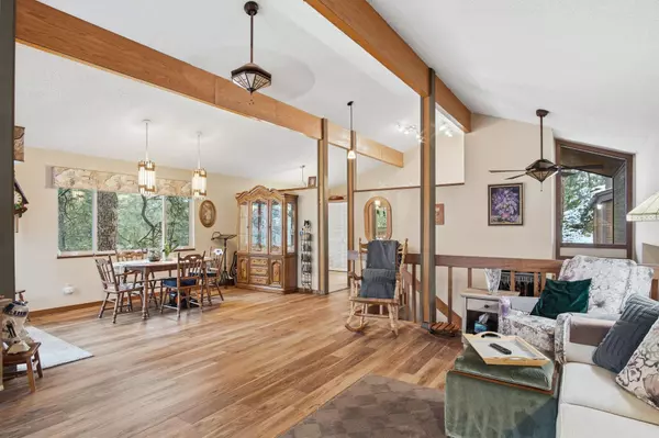 3730 W Rosamond Ave, Spokane, WA 99224