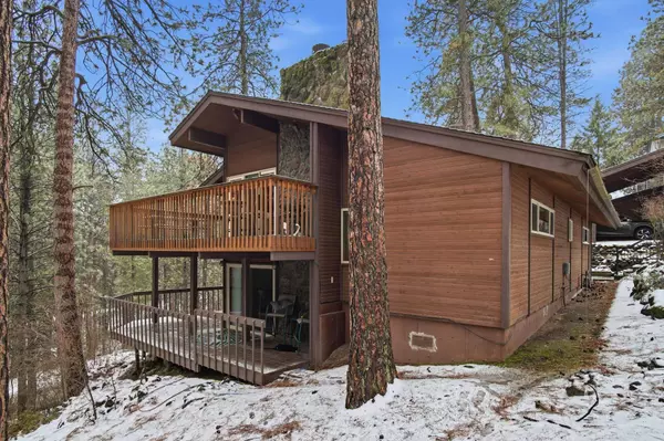 3730 W Rosamond Ave, Spokane, WA 99224