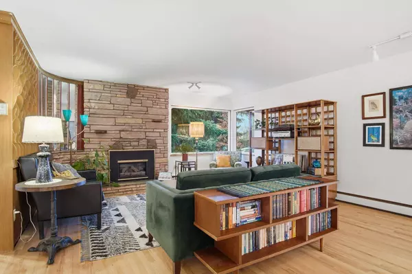 10714 E 8th Ave, Spokane, WA 99206