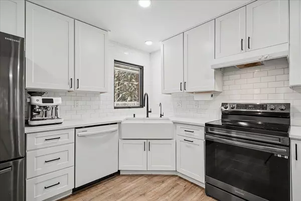 8710 N Argonne Rd, Spokane, WA 99217