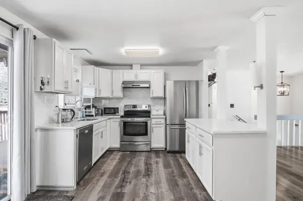 5007 N Darin Rd, Otis Orchards, WA 99027