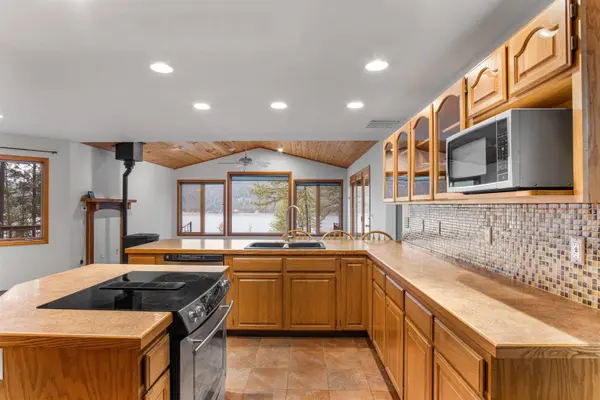 2378 Eagle River WAY, Kettle Falls, WA 99141
