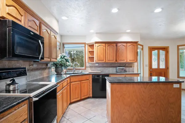 14004 S Finney St, Medical Lake, WA 99022