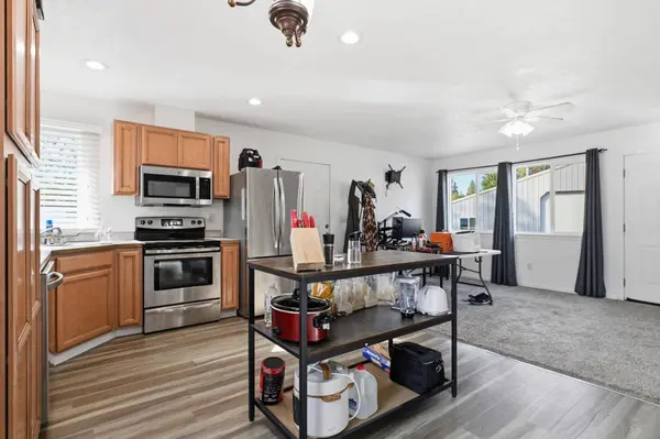26216 W Carman Ln, Cheney, WA 99004