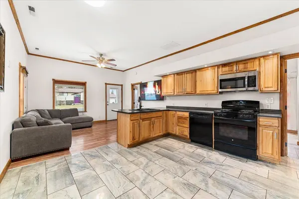 327 S Stanley St, Medical Lake, WA 99022