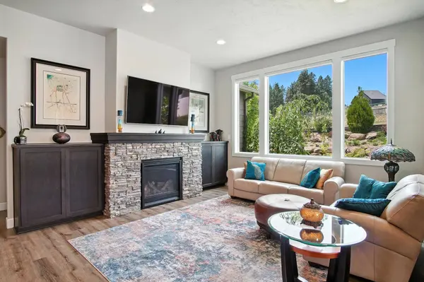 2630 S Fairmont Estates Ct, Greenacres, WA 99016