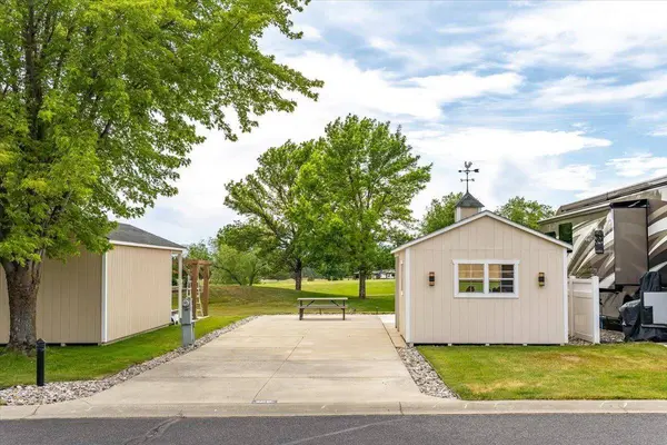 1205 N Country Club Dr ##125, Deer Park, WA 99006
