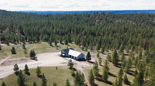 XX W McKenzie Woolard Rd, Nine Mile Falls, WA 99006