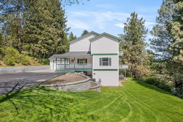 6107 S Lochsa Dr, Spokane, WA 99206