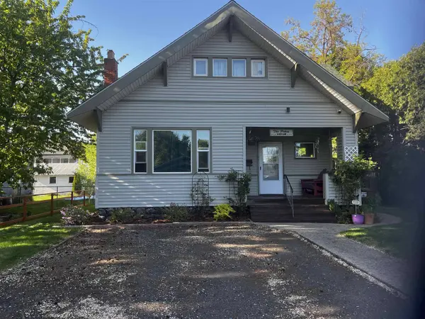1018 W Grace Ave, Spokane, WA 99205