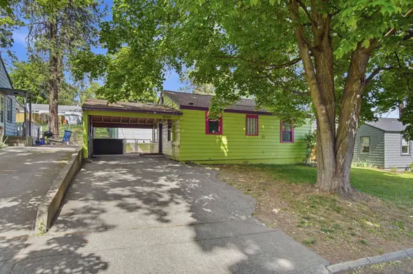 3110 W Trinity Pl, Spokane, WA 99224