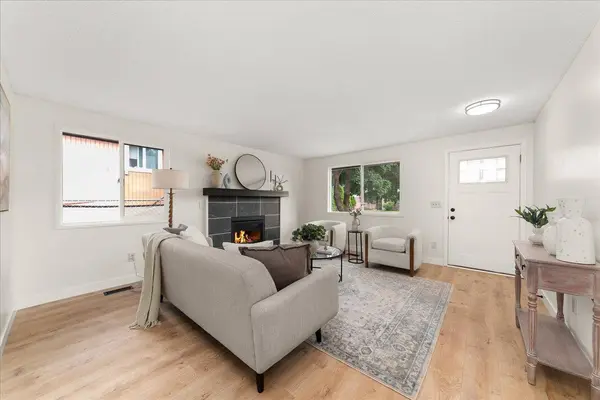 611 E Bismark Ave, Spokane, WA 99208
