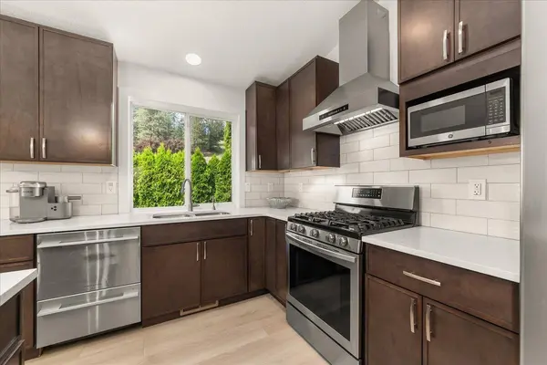 5011 N Lillian Ct, Spokane, WA 99216