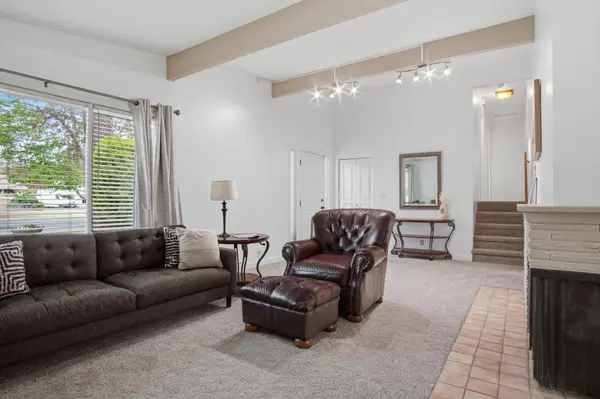 6814 N N Wall St, Spokane, WA 99208