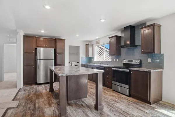 21725 E Wellesley Ave ##22, Otis Orchards, WA 99027