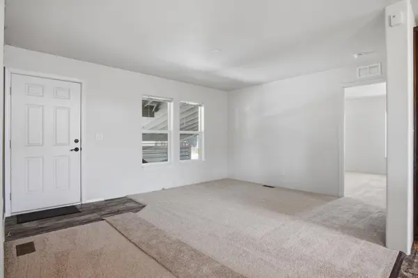 21725 E Wellesley Ave ##22, Otis Orchards, WA 99027
