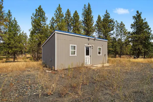 20721 W Baker Rd, Cheney, WA 99004