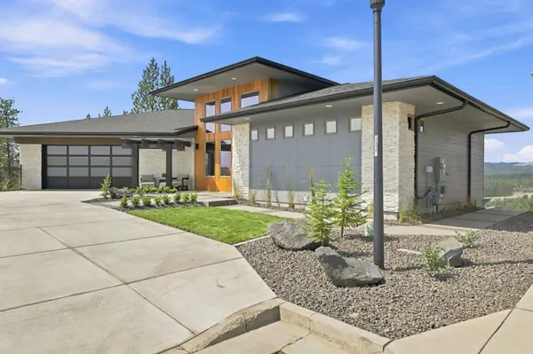 1201 E Fireside Ln, Spokane, WA 99208
