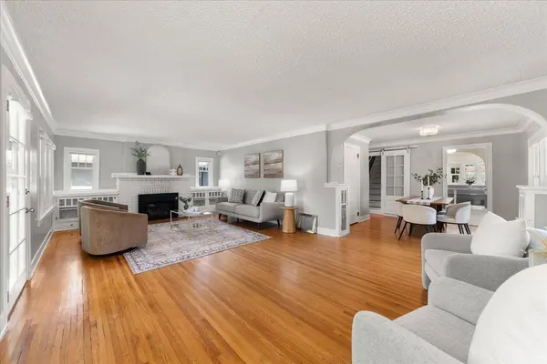 3327 W Glass Ave, Spokane, WA 99205