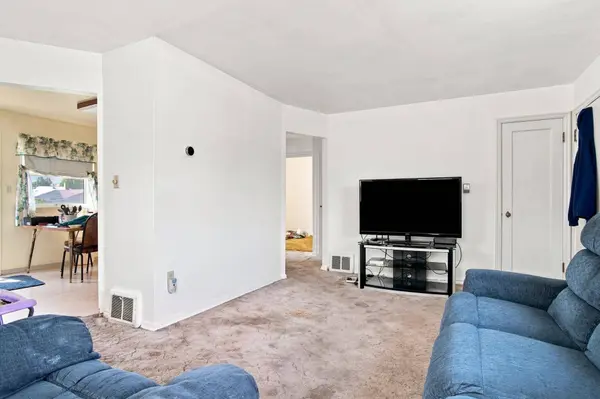 2710 E Hoffman Ave, Spokane, WA 99207