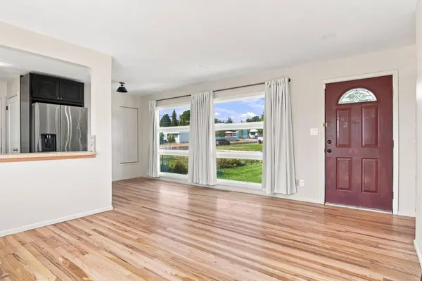 3808 E Cleveland Ave, Spokane, WA 99217