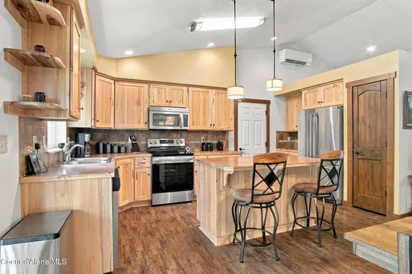 5364 W Golden AVE, Rathdrum, ID 83858
