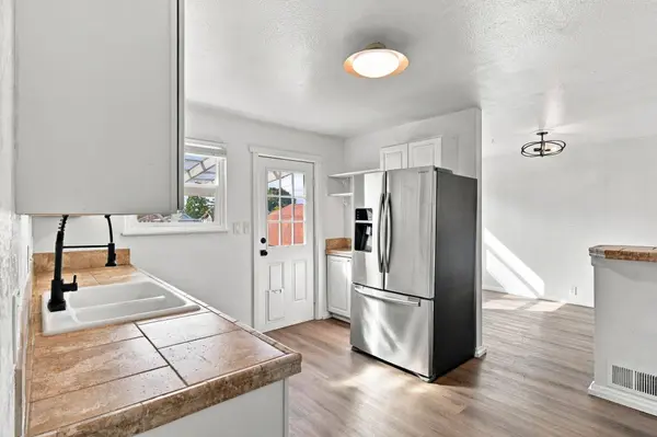 504 E Providence Ave, Spokane, WA 99207