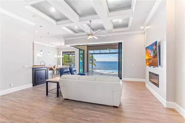 2506 SE 28th ST, Cape Coral, FL 33904