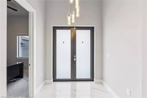 2628 SW 2nd PL, Cape Coral, FL 33914