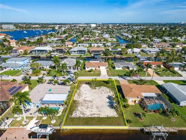 5230 Tamiami CT, Cape Coral, FL 33904