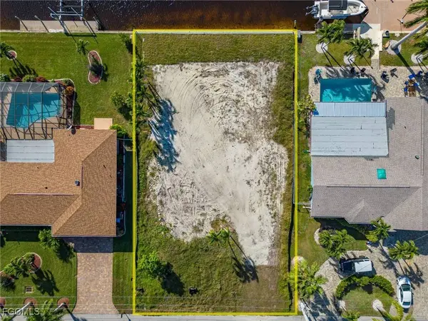 5230 Tamiami CT, Cape Coral, FL 33904