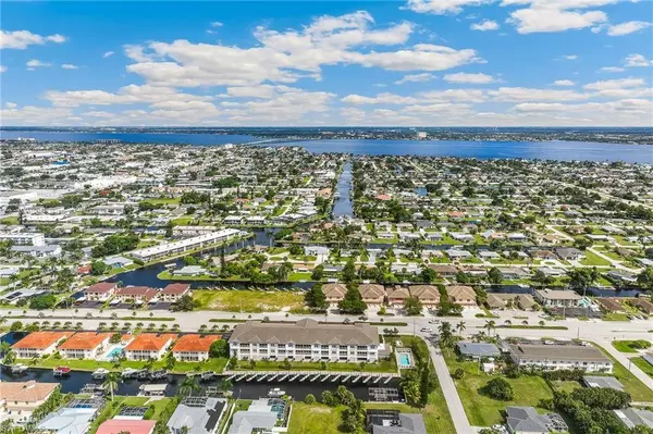 5126 Coronado PKWY, Cape Coral, FL 33904