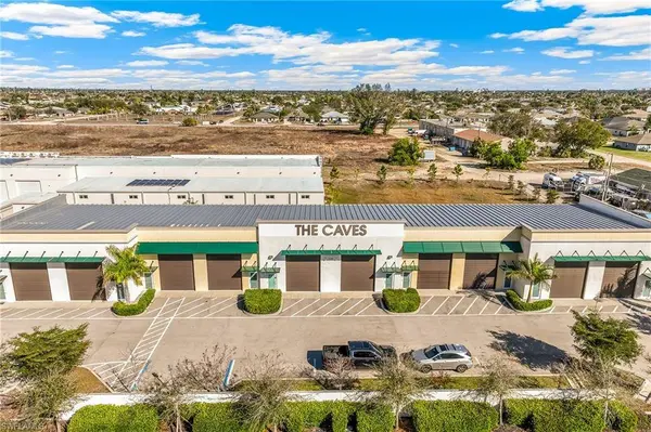 4335 SW 9th AVE #unit 7, Cape Coral, FL 33914